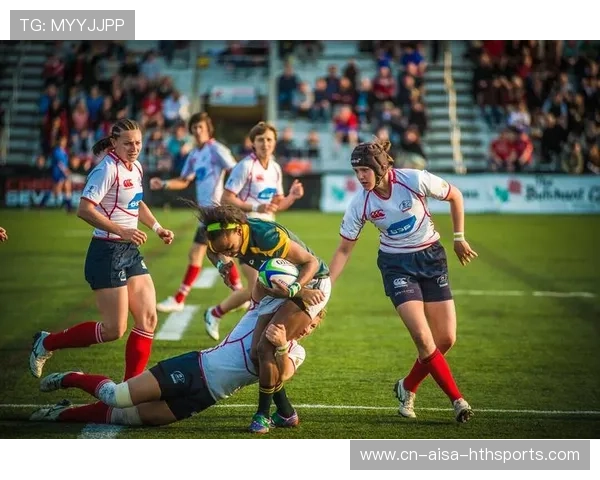 橄榄球世界赛爆发冲突，全队参与混战场面失控