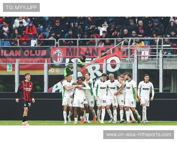 AC米兰客场丢分,榜首竞争形势进一步激烈 AC米兰客场丢分,榜首竞争形势进一步激烈